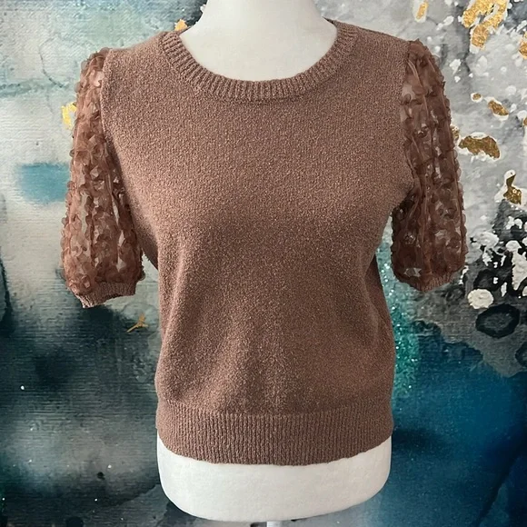 Mine | Sheer Floral Sleeve Top - Picture 1 of 7